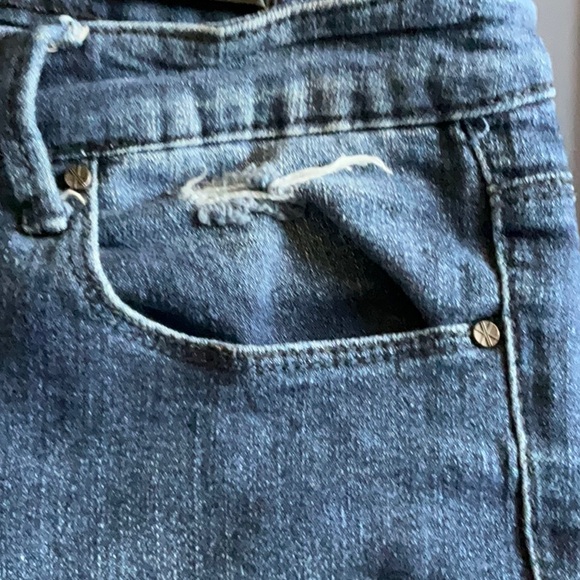 Khloe Kardashian - Curvy Slim Boot Blue Jeans, Size 12 - Picture 9 of 16